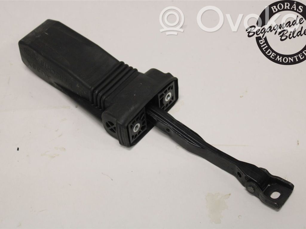 Audi A3 8Y Etuoven pidätin 