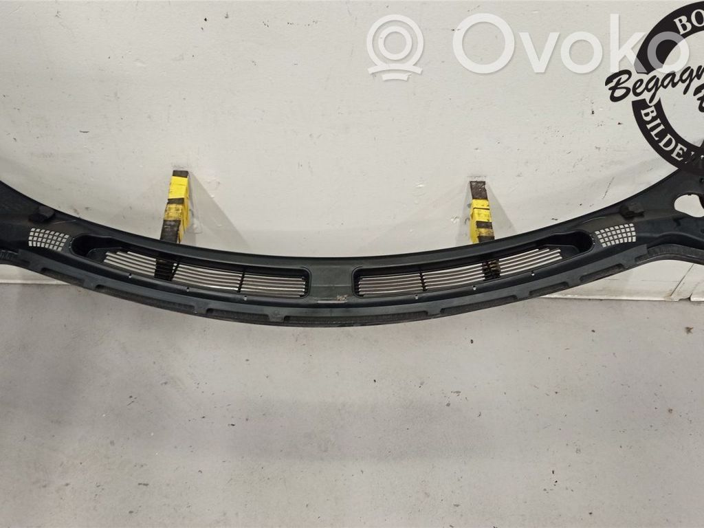 Ford Transit Custom Wiper trim 