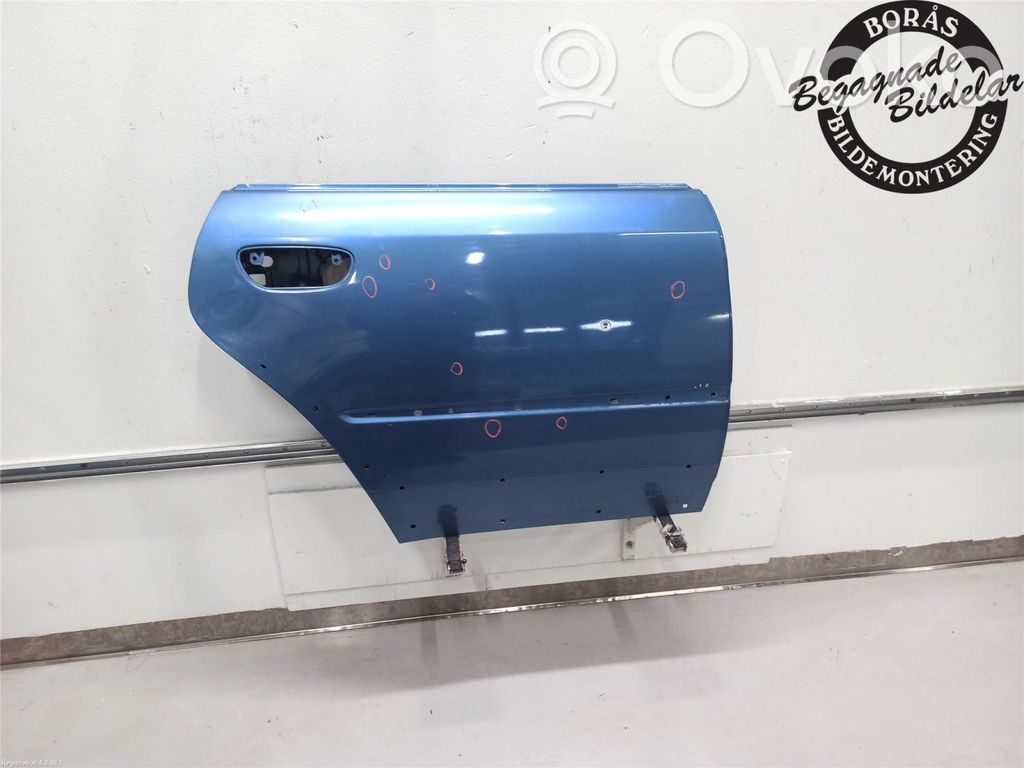 Subaru Outback Galinės durys 