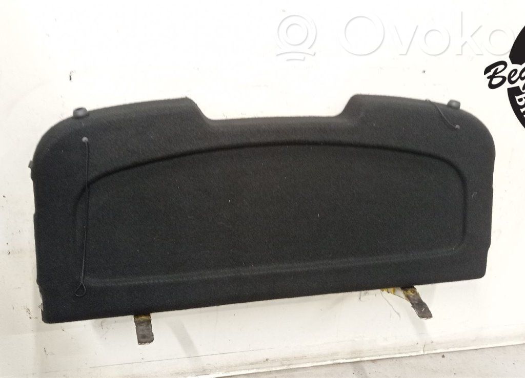 Ford Fiesta Hattuhylly 