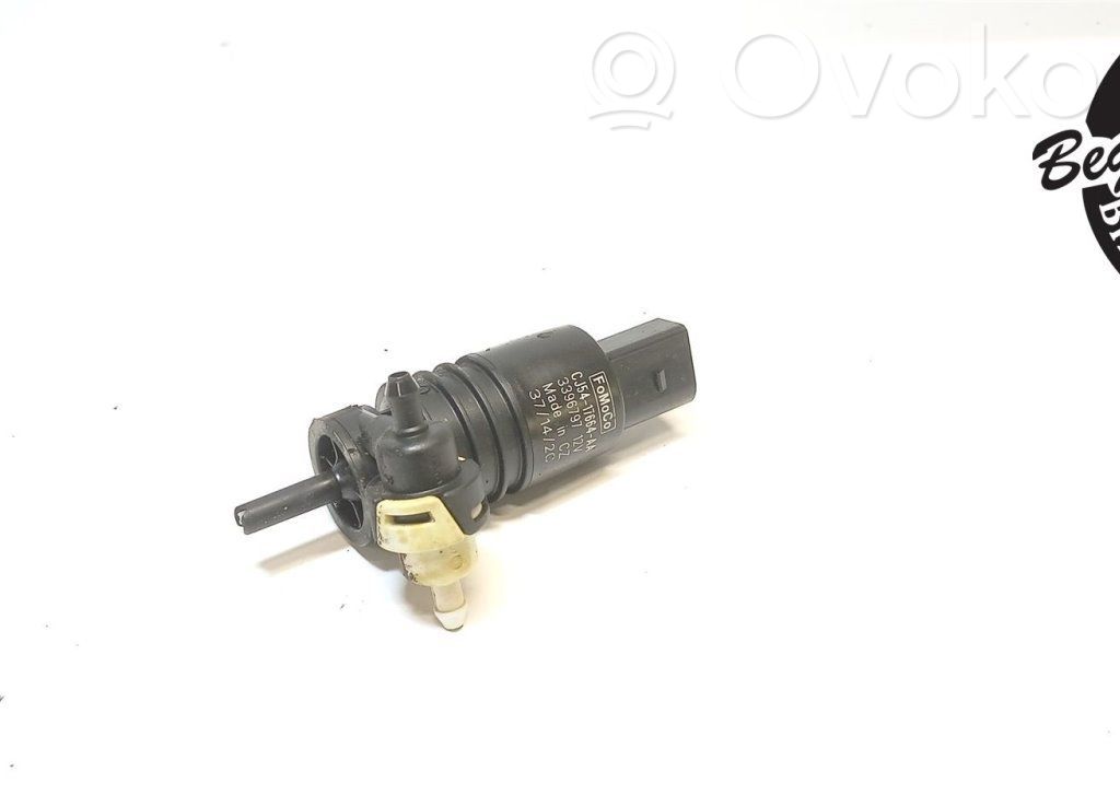 Ford Kuga II Windscreen/windshield washer pump 
