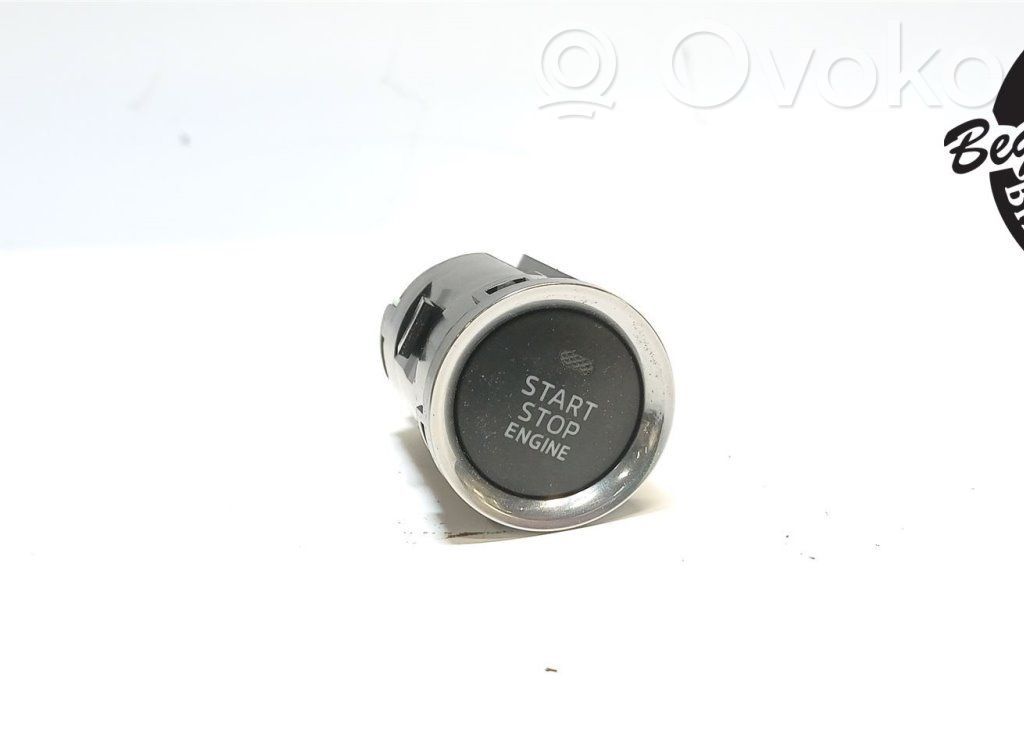 Mazda MX-5 ND Bouton poussoir de démarrage du moteur 
