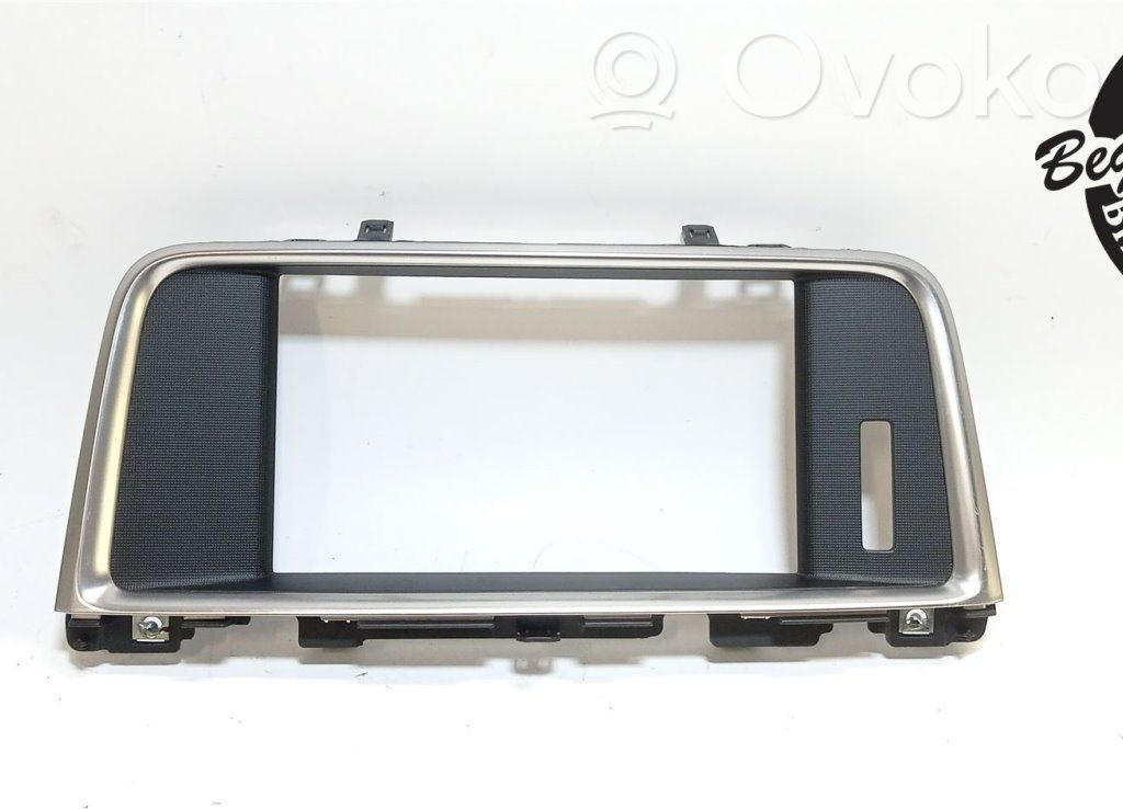 KIA Optima Radijos/ navigacijos apdaila 