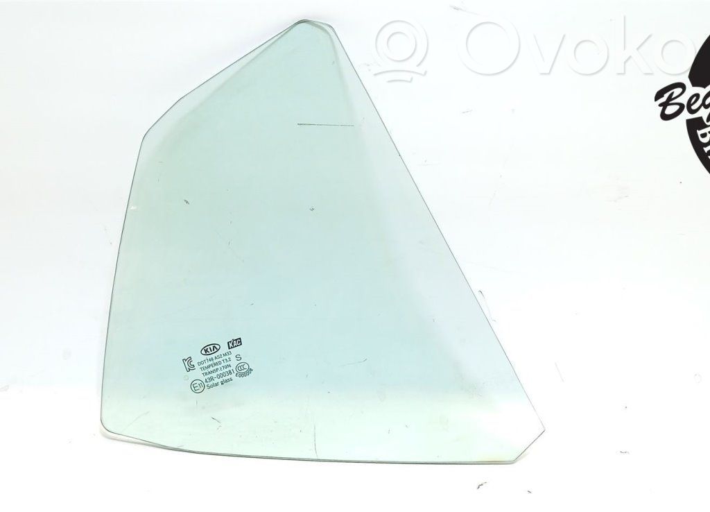 KIA Optima Ventanilla de ventilación de la puerta trasera 
