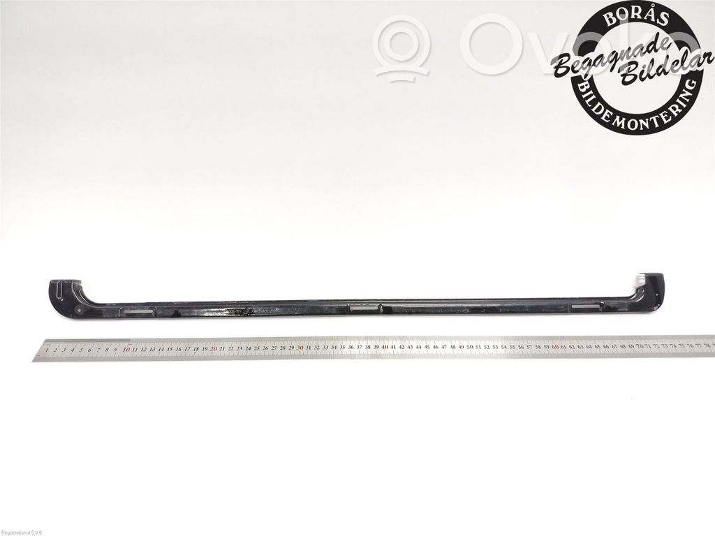 Volvo V50 Radiator support slam panel bracket 