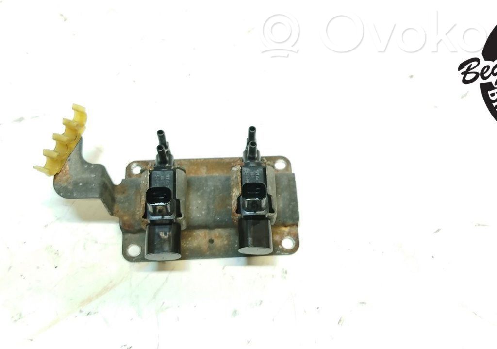 Ford Focus Vacuum valve 