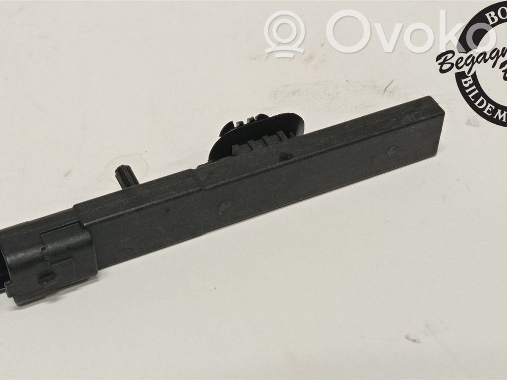 Peugeot 3008 II Antenne radio 