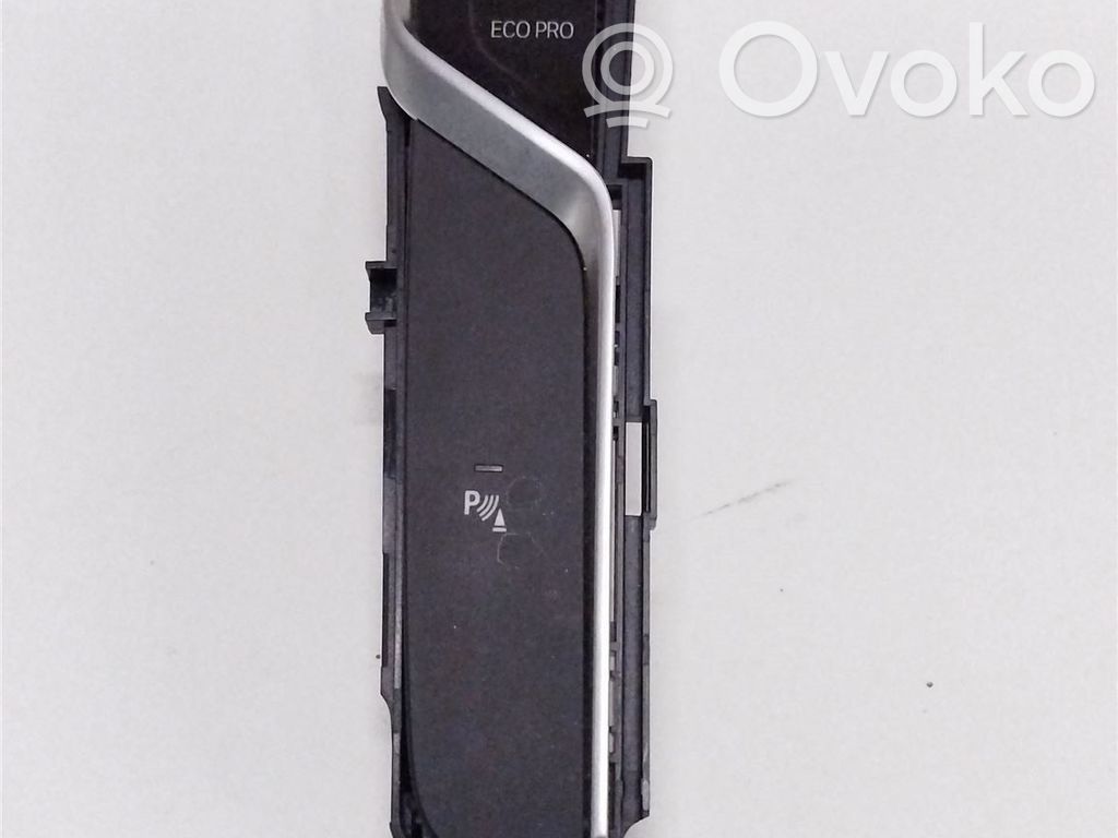 BMW 5 G30 G31 G38 Comutator/buton multifuncțional 