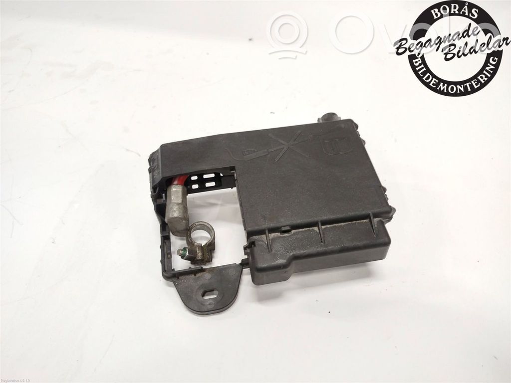 Fuse module   96889385