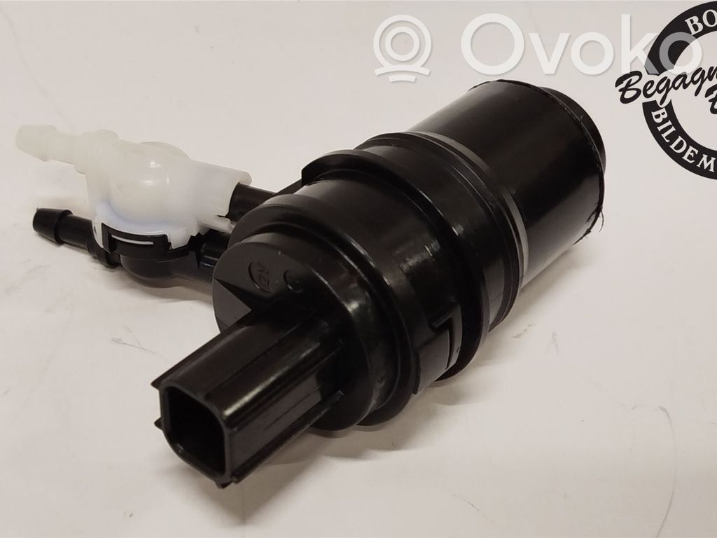 Ford Fiesta Windscreen/windshield washer pump 
