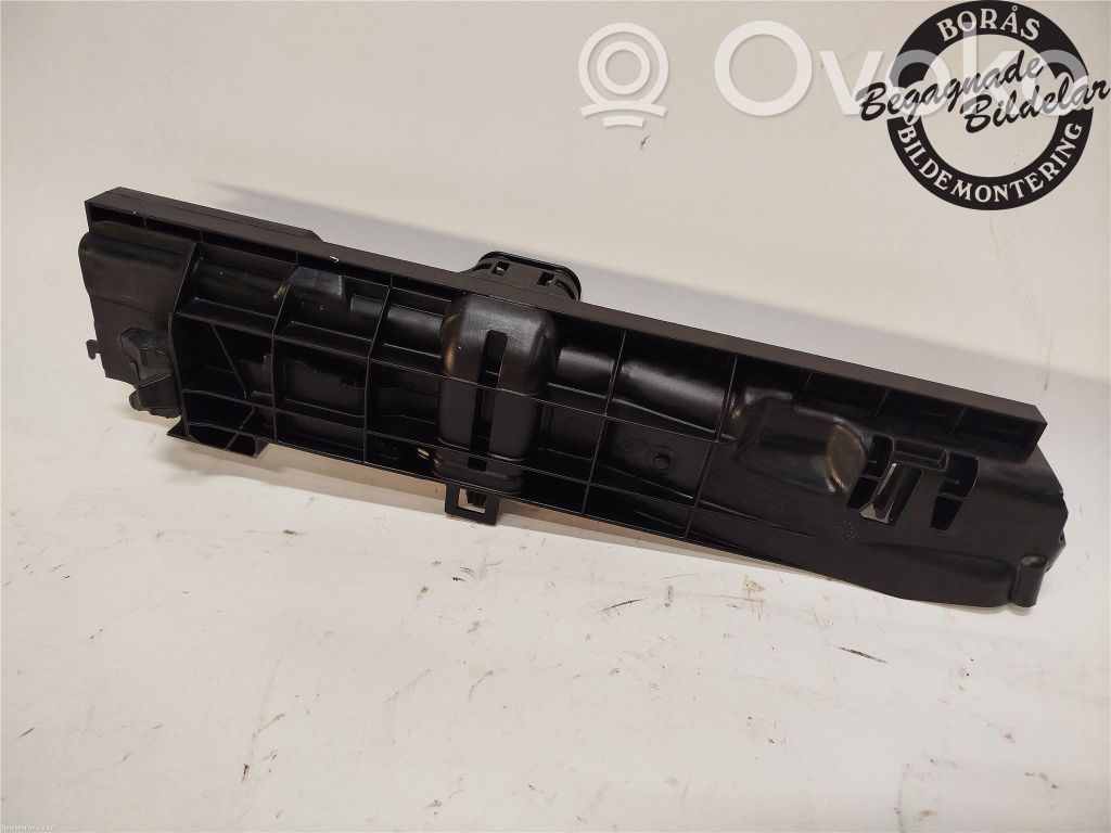 Radiator support slam panel bracket   17107524912