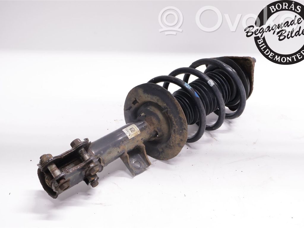 KIA Ceed Front shock absorber with coil spring 