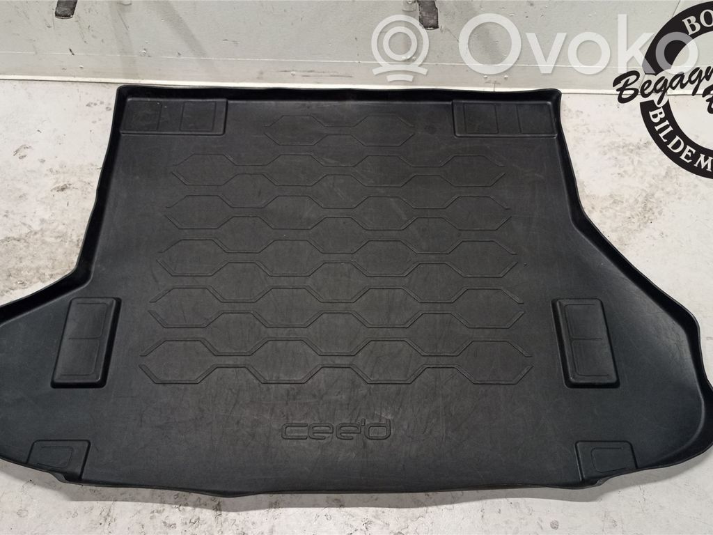 KIA Ceed Rubber trunk/boot mat liner 