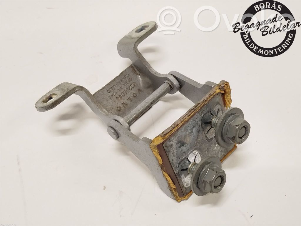 Volvo XC40 Tailgate/trunk/boot hinge 