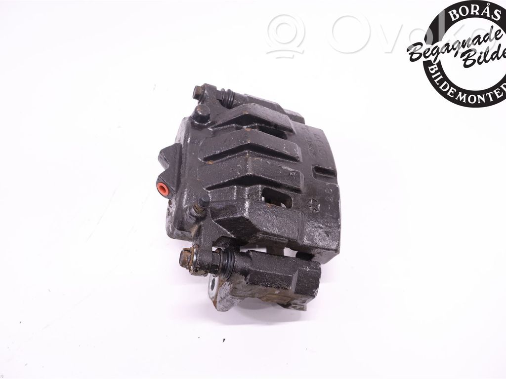 Jeep Cherokee Передний суппорт 