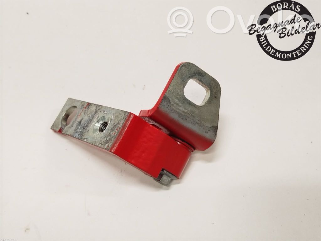 Ford Focus Front door upper hinge 