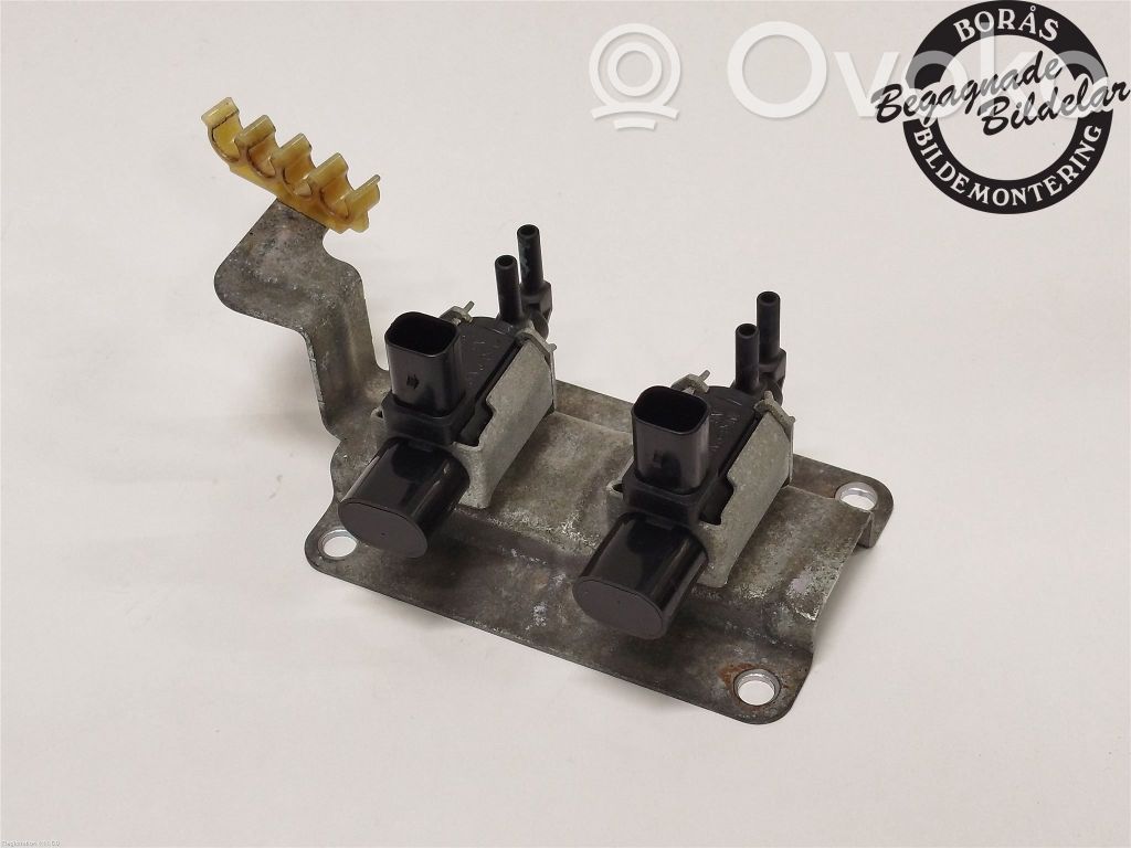Volvo V50 Válvula de vacío 