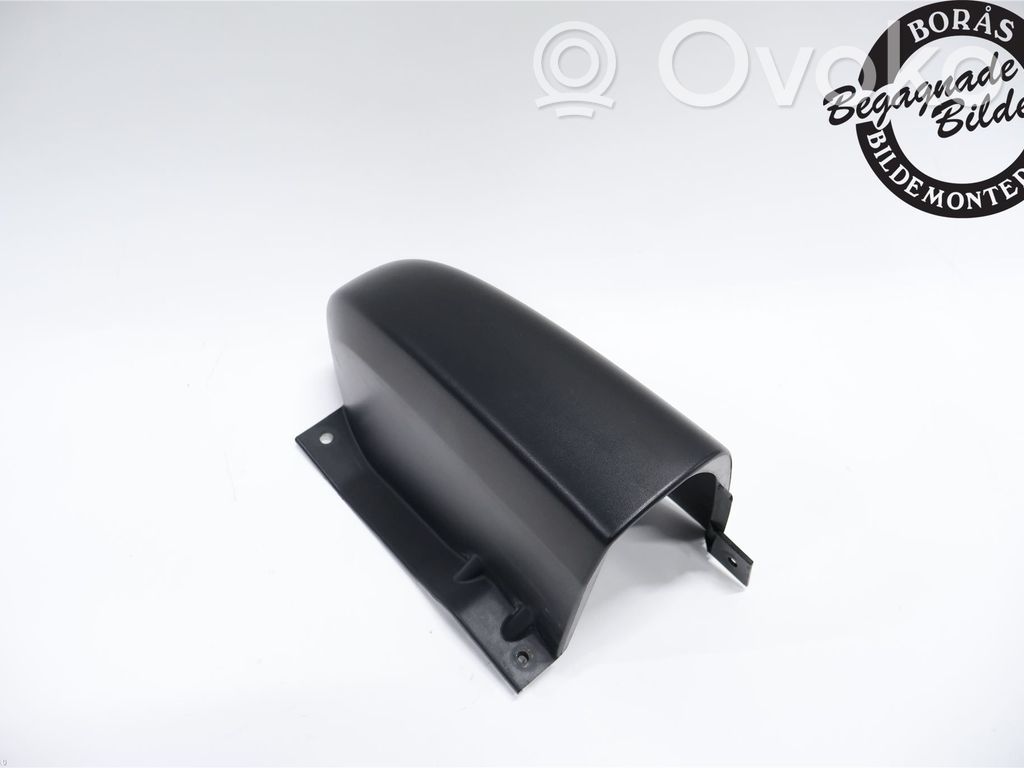 Opel Vivaro Listwa pod lampę tylną 