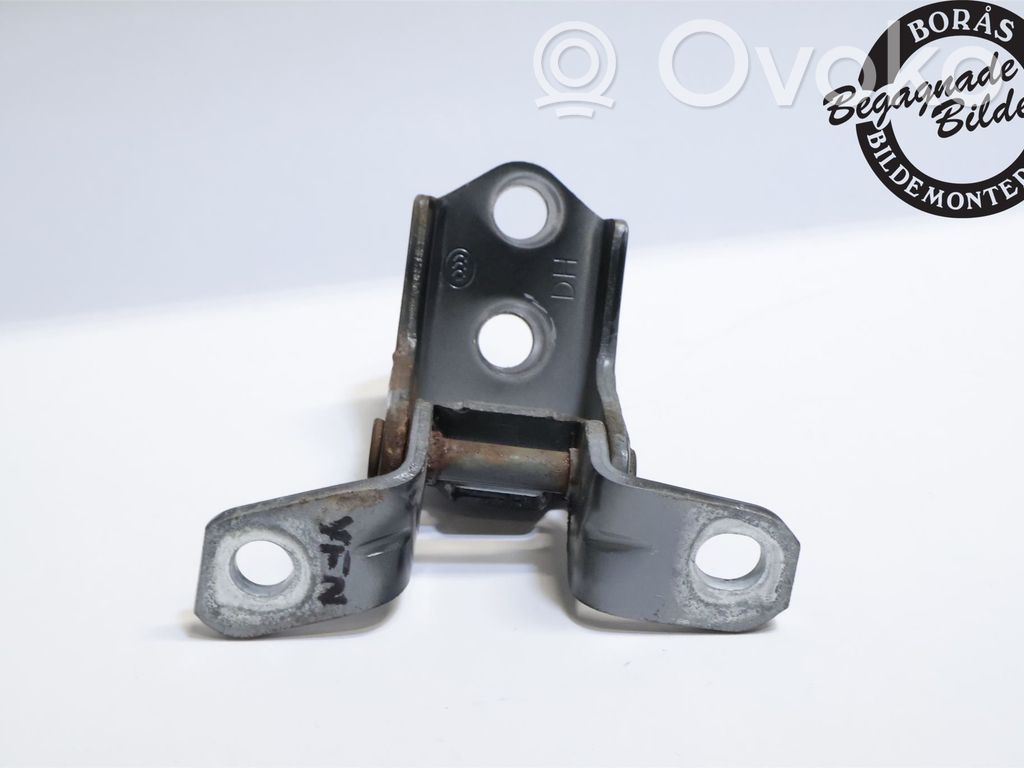 Mazda CX-30 Front door lower hinge 