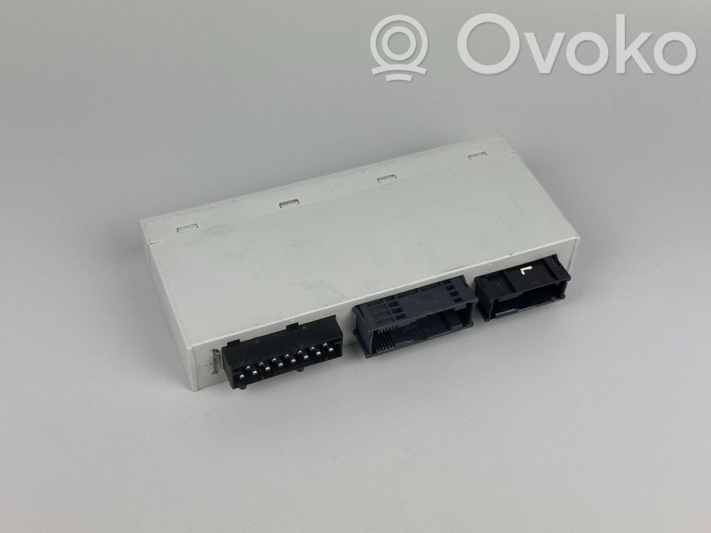BMW 5 E39 Komforto modulis 