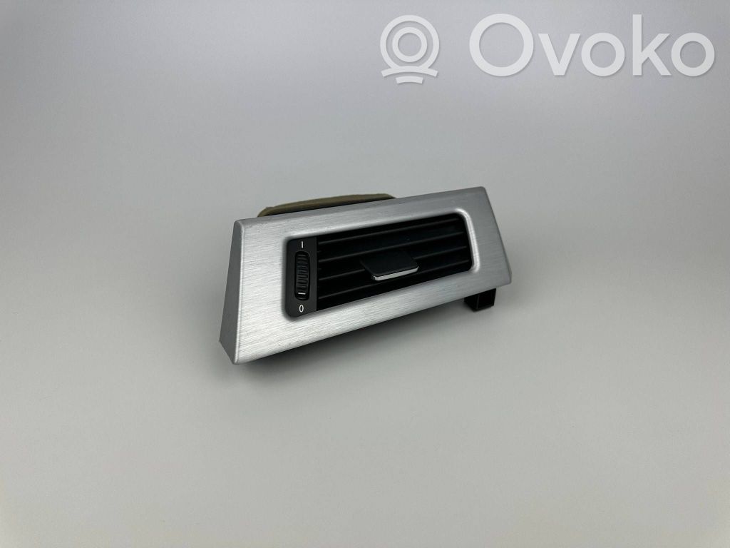 BMW 5 E60 E61 Šoninės oro grotelės 