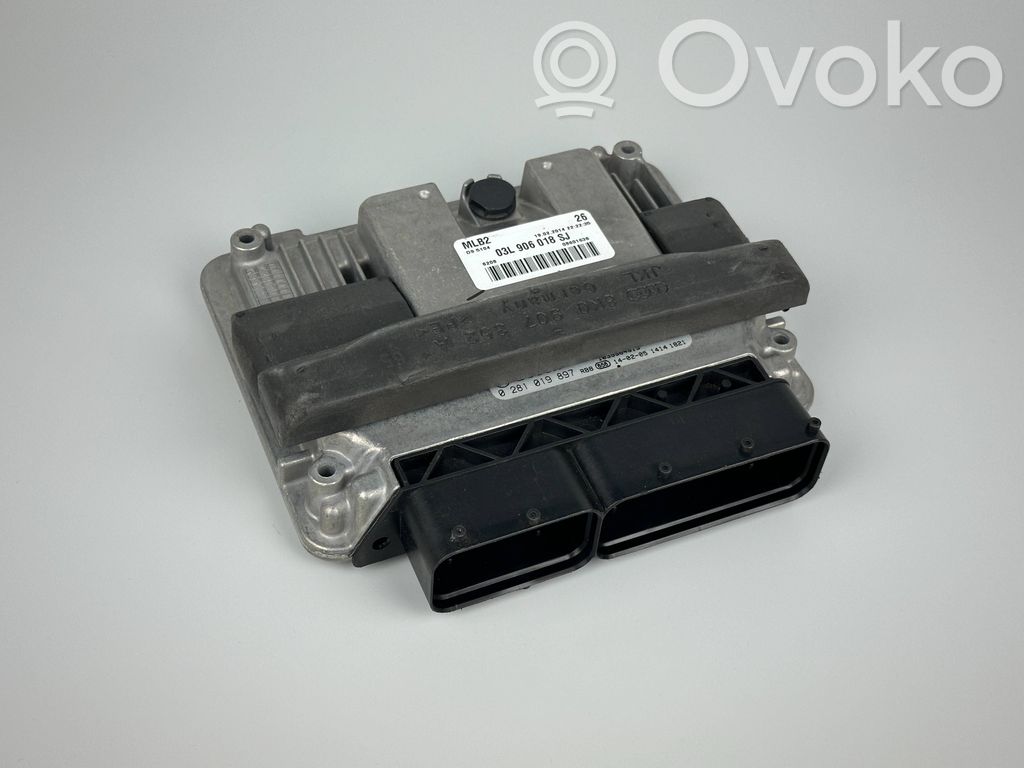 Audi A4 S4 B8 8K Engine control unit/module 