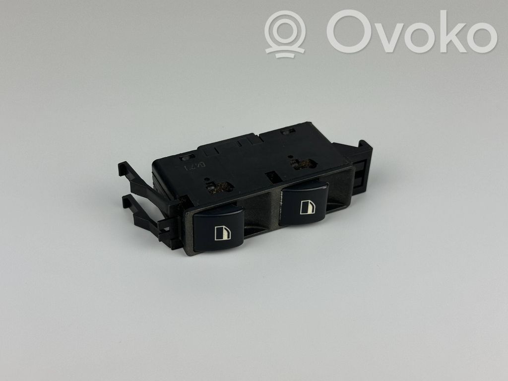 Electric window control switch   8381514,61318381514,PA66GF30,03120220