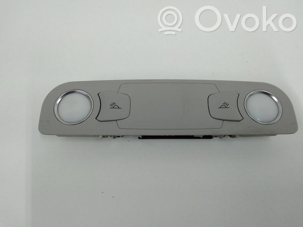 Audi A6 S6 C6 4F Rear seat light 