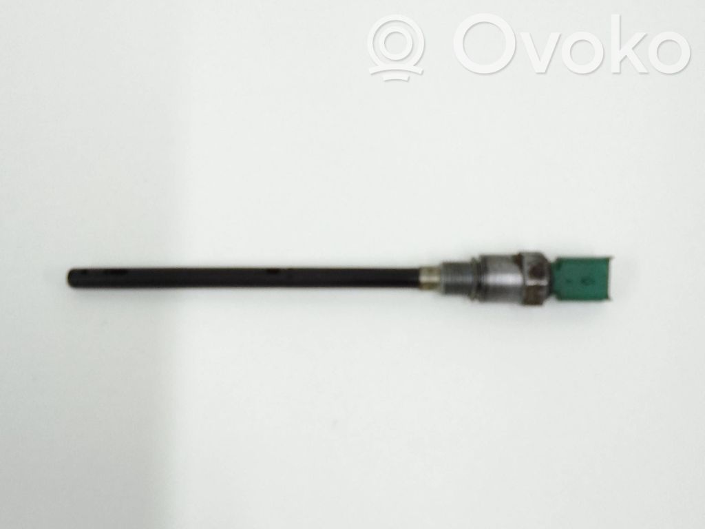Peugeot 5008 Oil level sensor 