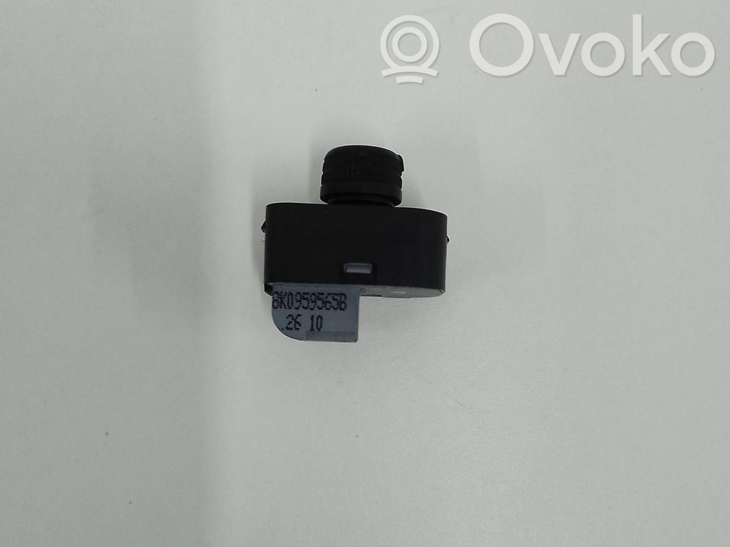 Audi A4 S4 B8 8K Veidrodėlių jungtukas 