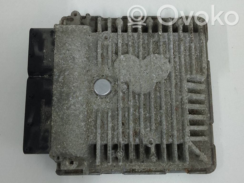 Skoda Octavia Mk2 (1Z) Engine control unit/module 