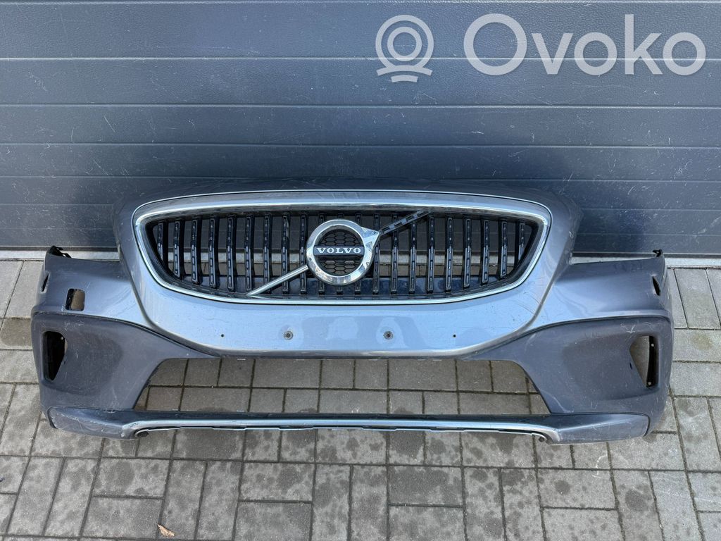 Volvo V40 Cross country Parachoques delantero 