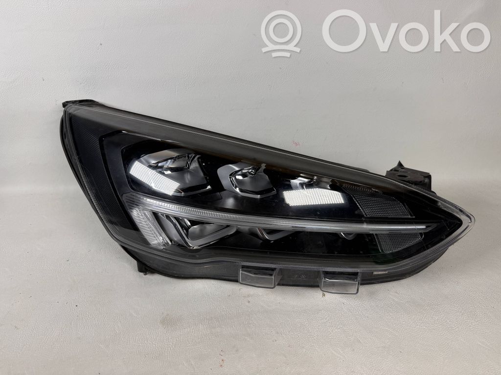 Ford Focus Headlight/headlamp 