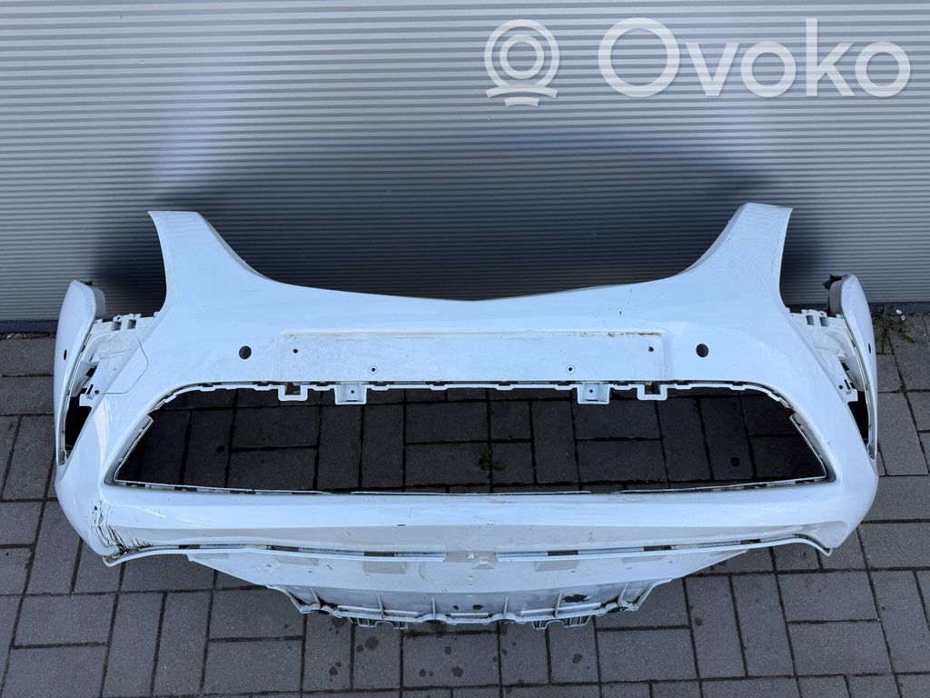 Opel Zafira C Priekinis bamperis 