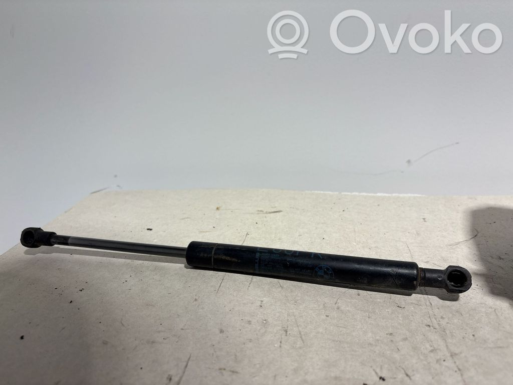 BMW 5 E60 E61 Front bonnet/hood damper/strut 