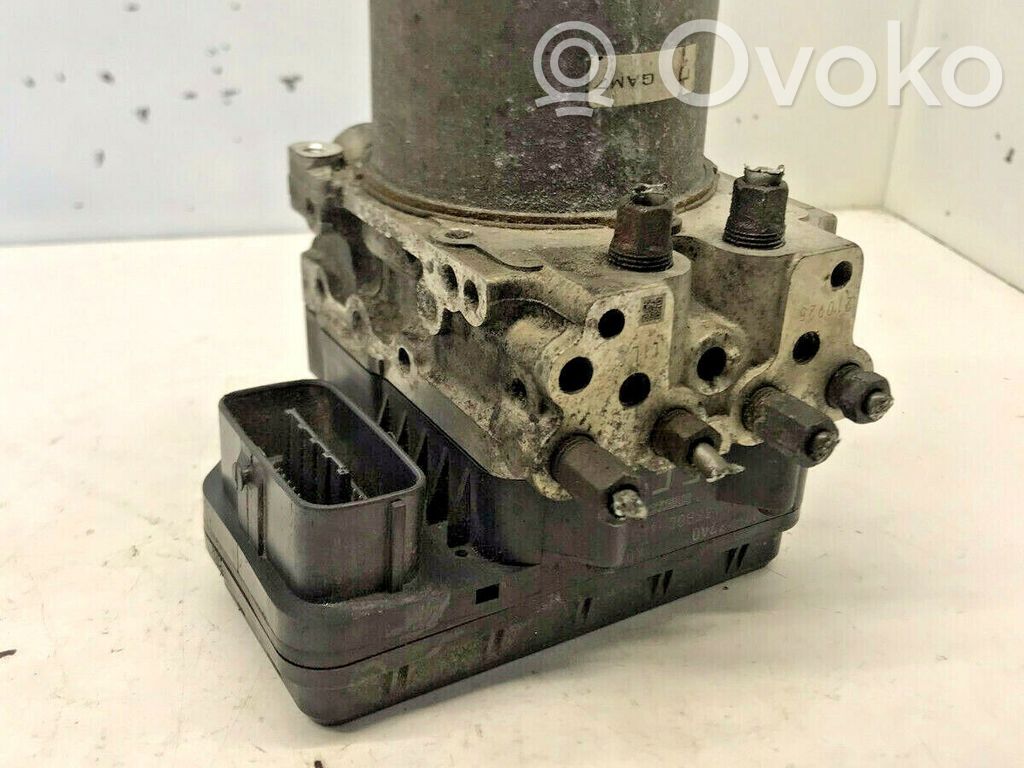 ABS-pumppu   1338004451,NR672
