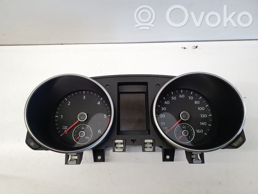 Volkswagen Golf VI Speedometer (instrument cluster) 