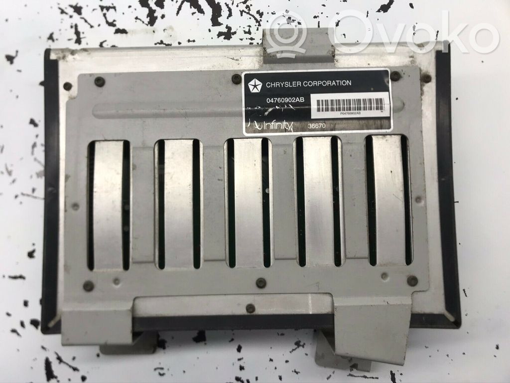 Chrysler 300M Sound amplifier 