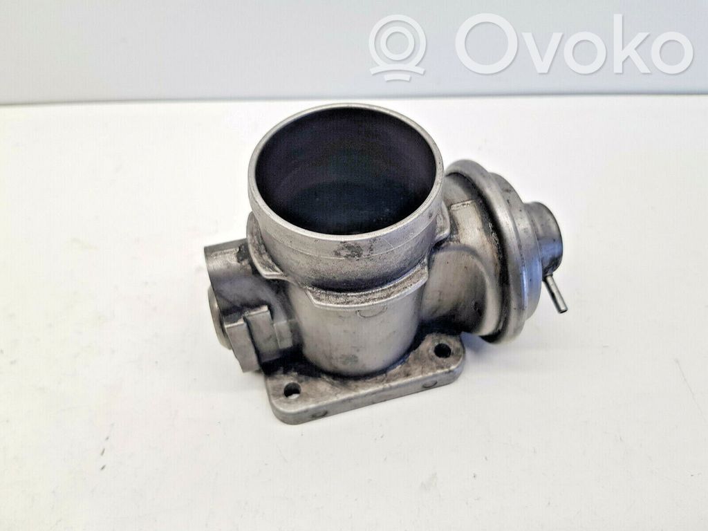 BMW 5 E39 EGR vožtuvas 