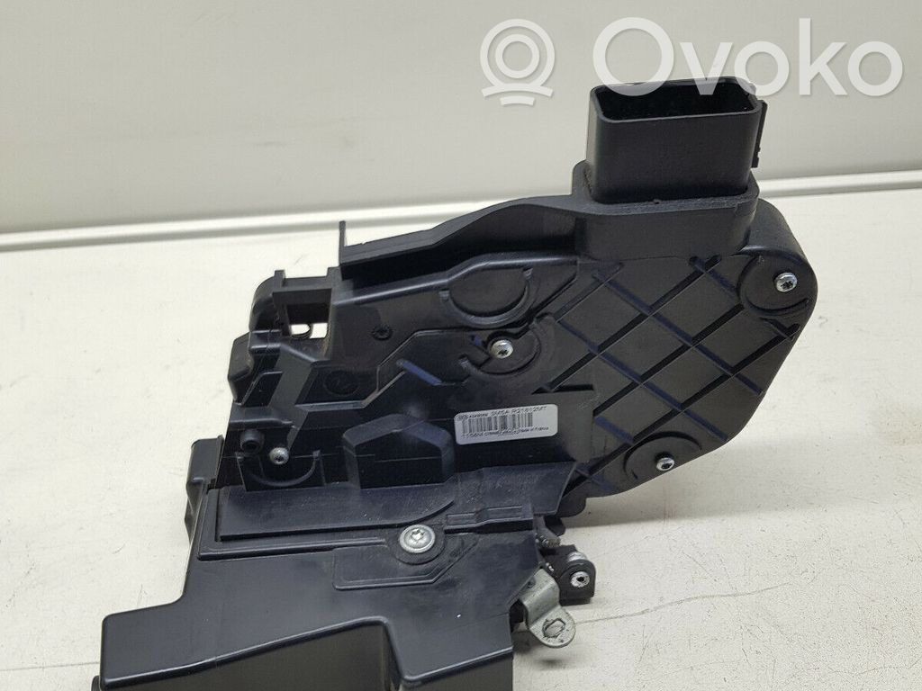 Ford Focus Priekšpusē slēdzene 