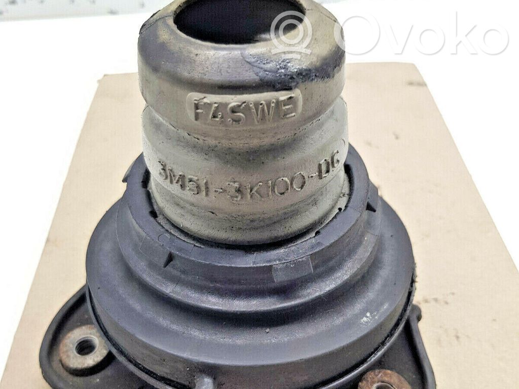 Ford Focus Coil spring mount 