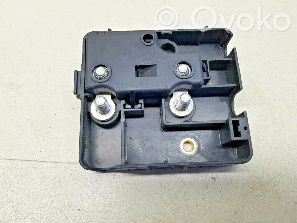 BMW 3 E46 Fuse module 
