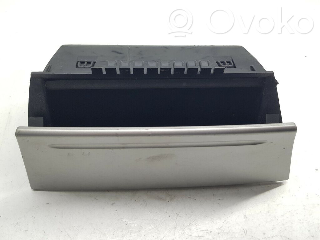 Ford Focus Car ashtray 