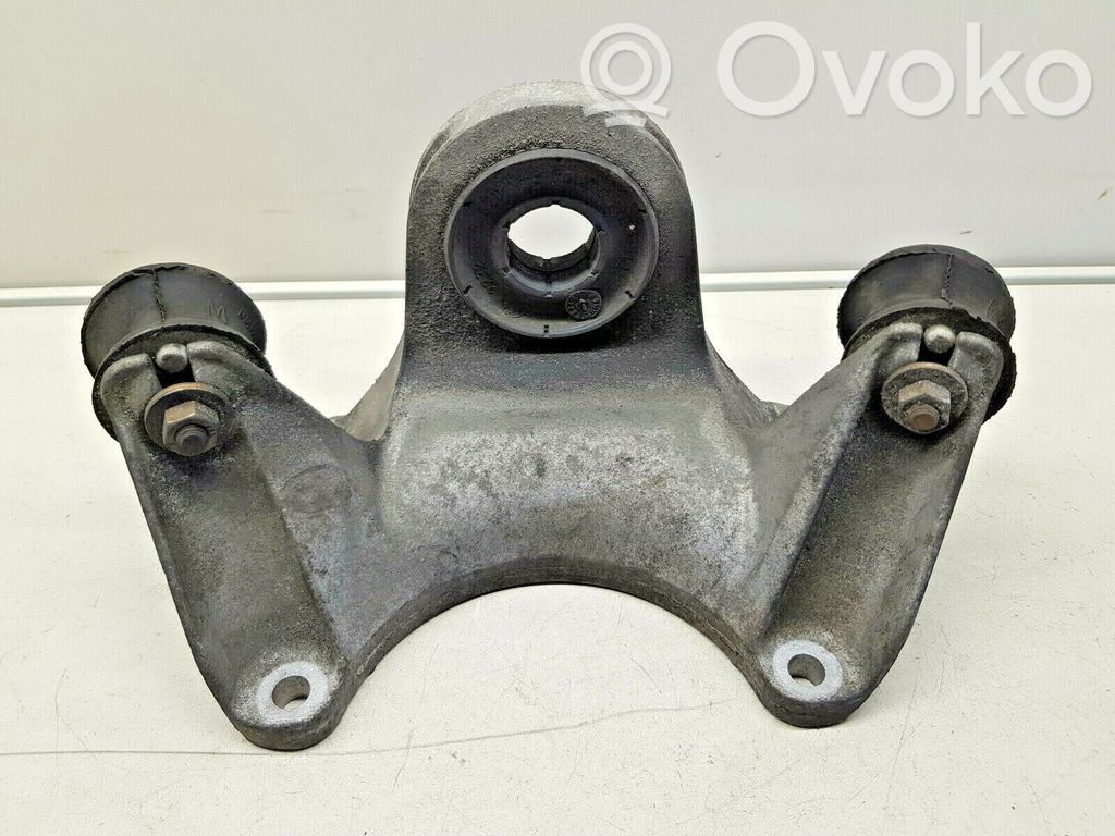 BMW 7 E65 E66 Gearbox mounting bracket 