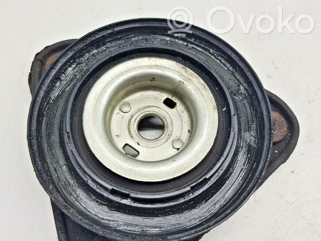 Ford Focus Coil spring mount 