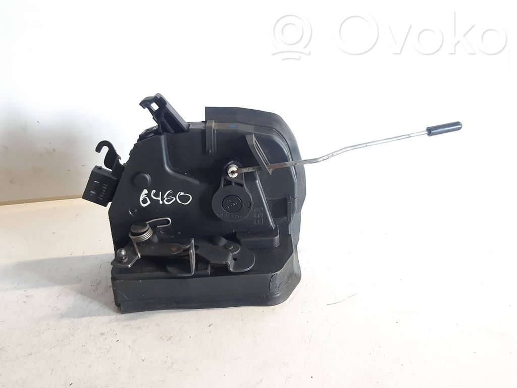 BMW X5 E53 Takaoven lukko 