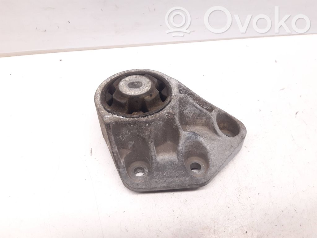 Volvo V70 Aizmugurējā reduktora stiprinājums 