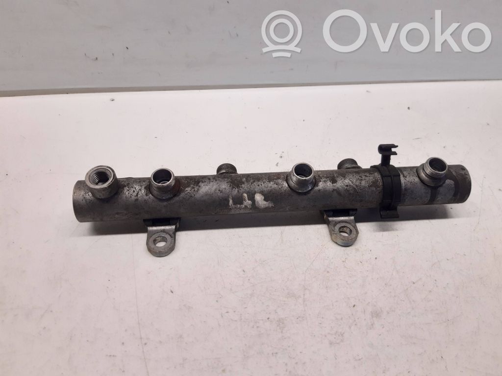 Audi A4 S4 B7 8E 8H Fuel main line pipe 