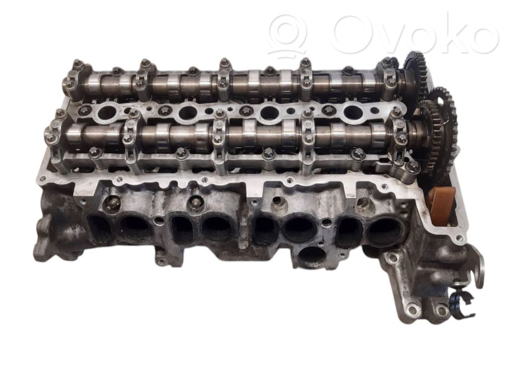 BMW 3 E90 E91 Engine head 