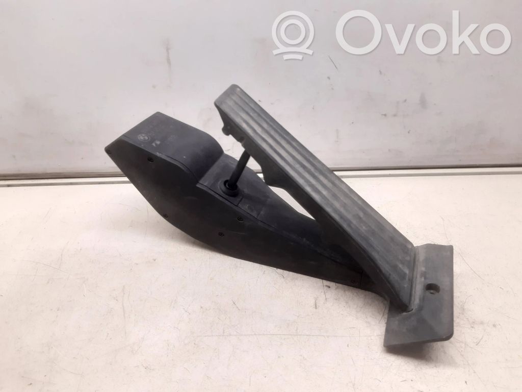 BMW X3 E83 Accelerator throttle pedal 